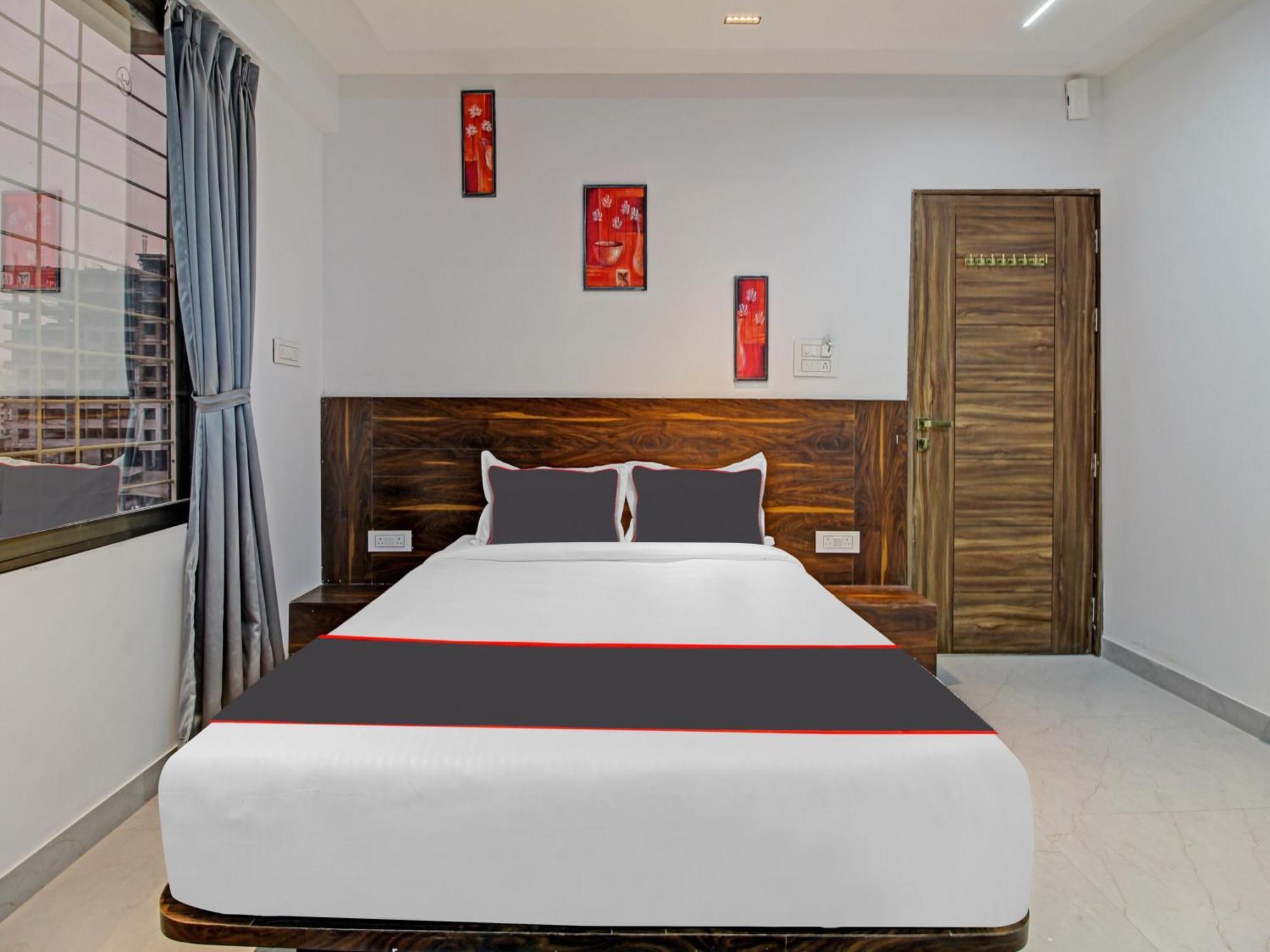 Hotel Collection O Crystal Pimpri-Chinchwad Exterior foto